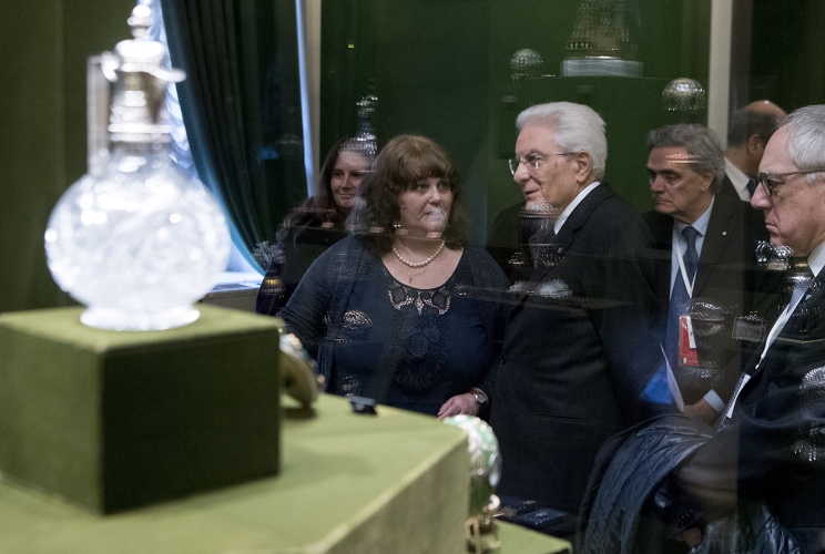 Il Presidente della Repubblica Sergio Mattarella durante la visita al Palazzo dell’Armeria.