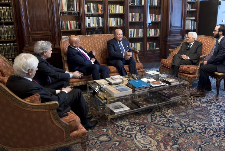 Il Presidente della Repubblica Sergio Mattarella durante l’incontro con un gruppo di analisti politici russi.
