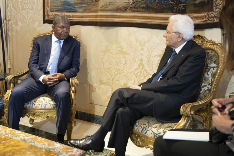 Il Presidente della Repubblica Sergio Mattarella con il Presidente della Repubblica d'Angola, João Manuel Gonçalves Lourenço, nel corso dei colloqui 