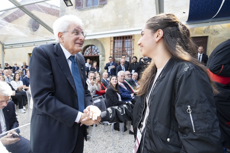 Il Presidente della Repubblica Sergio Mattarella in occasione del centenario della nascita di don Lorenzo Milani  
