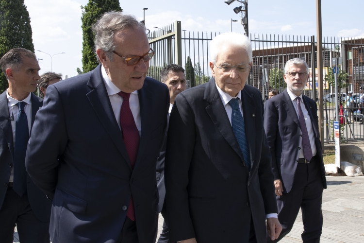 Il Presidente della Repubblica Sergio Mattarella con Alessandro Nencini,Presidente della Corte d’Appello di Firenze ,in occasione della cerimonia di commemorazione della strage di Via dei Georgofili 
