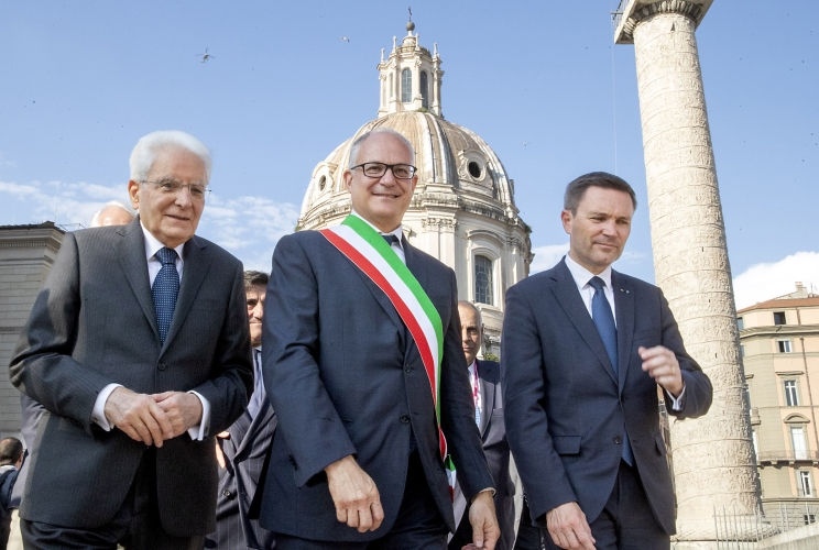Il Presidente Sergio Mattarella alla 106° edizione del Giro d'Italia