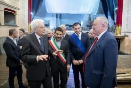 Lugo - Il Presidente della Repubblica Sergio Mattarella nel corso della visita al teatro di Lugo, oggi 30 maggio 2023.
