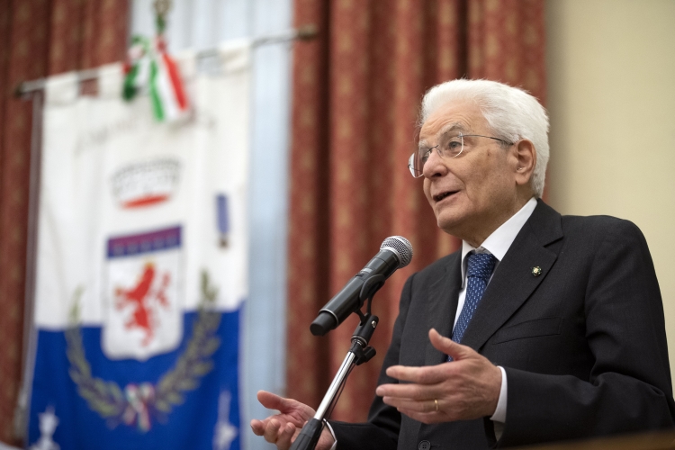 Il Presidente della Repubblica Sergio Mattarella nella Sala Consiliare del Municipio di Faenza, incontra i Sindaci di tutte le città colpite dal maltempo

