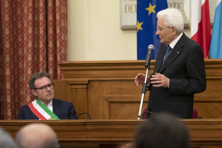 Il Presidente della Repubblica Sergio Mattarella nella Sala Consiliare del Municipio di Faenza, incontra i Sindaci di tutte le città colpite dal maltempo
