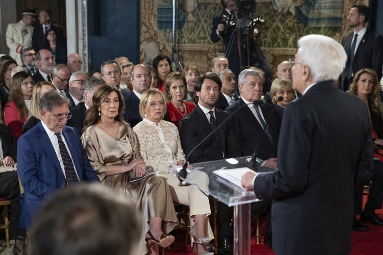 Il Presidente Sergio Mattarella rivolge il suo indirizzo di saluto in occasione del concerto eseguito dall’Orchestra Sinfonica Nazionale della Rai, diretta da Speranza Scappucci, in onore del Corpo Diplomatico accreditato presso lo Stato Italiano