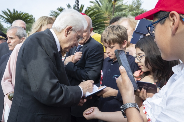 Il Presidente Sergio Mattarella in occasione dell’apertura dei Giardini del Quirinale alle categorie fragili per la Festa nazionale della Repubblica  
