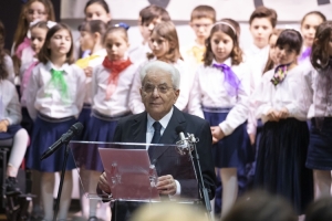 Il Presidente della Repubblica Sergio Mattarella all’Istituto Statale Italiano “Leonardo Da Vinci”di Parigi 	
