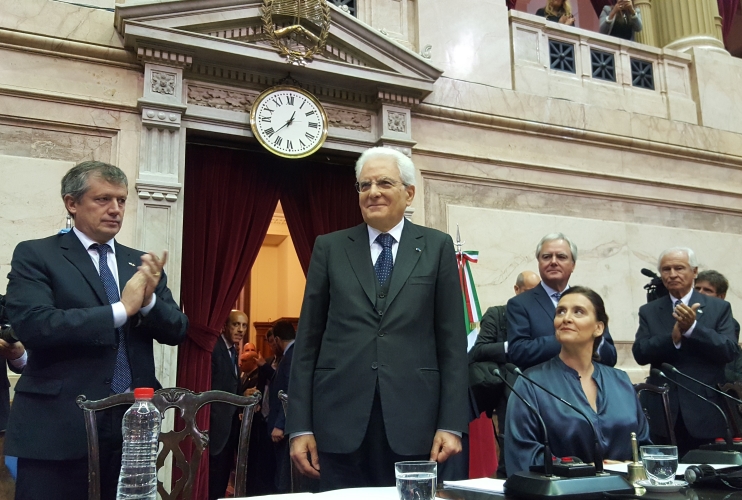 Il Presidente Sergio Mattarella durante il suo intervento al Congreso de la Naciòn a Camere riunite