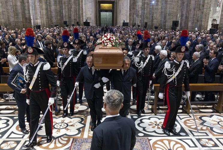 Il Presidente Mattarella alle Esequie di Stato del Senatore Silvio Berlusconi