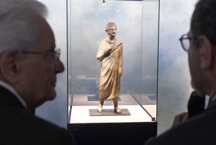 Il Presidente Sergio Mattarella visita la mostra “Gli Dei ritornano - I bronzi di San Casciano”, allestita al Palazzo del Quirinale