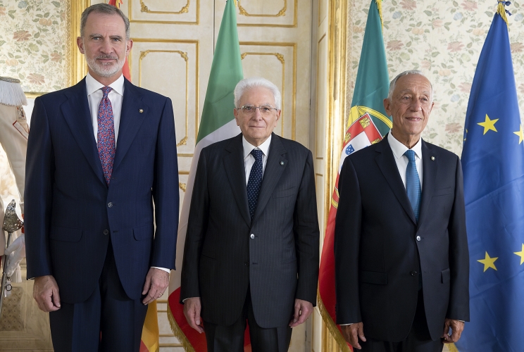  Il Presidente della Repubblica Sergio Mattarella in occasione del pranzo in onore di S.M. Felipe VI, Re di Spagna e di S.E. il Signor Marcelo Rebelo De Sousa, Presidente della Repubblica Portoghese a Villa Pajno
