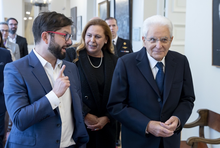 Santiago - Il Presidente della Repubblica Sergio Mattarella al Palazzo della Moneda con il Presidente della Repubblica del Cile Gabriel Boric