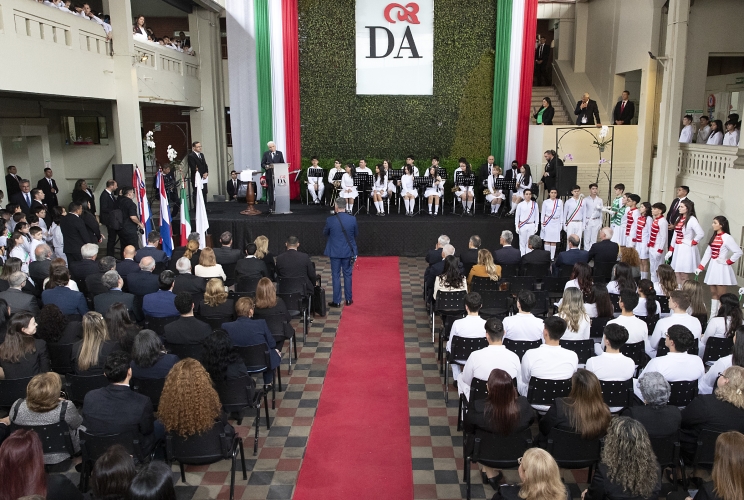 Asuncion - Il Presidente della Repubblica Sergio Mattarella alla Scuola Italiana di Asuncion
