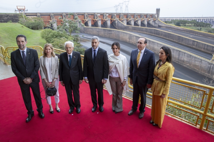 Ciudad del Este - Il Presidente della Repubblica Sergio Mattarella alla diga ITAIPIU 