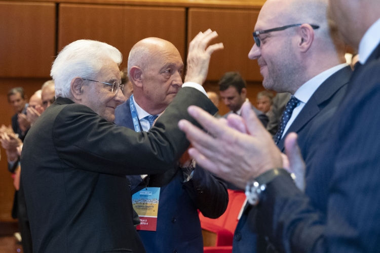 Il Presidente Sergio Mattarella all’assemblea annuale di Federcasse, in occasione del 140° anniversario della costituzione della prima Cassa Rurale Italiana
