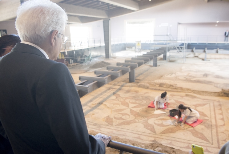 Il Presidente Sergio Mattarella  visita la Villa Romana di Sant’Anna.