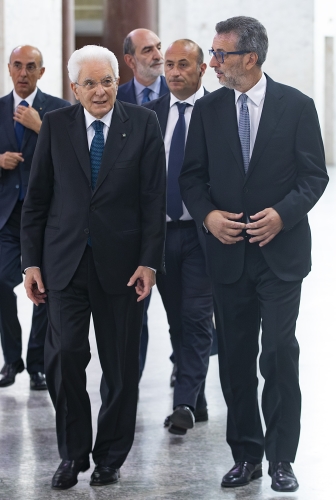 Il Presidente della Repubblica Sergio Mattarella alla cerimonia commemorativa del 40° anniversario della morte del giudice Rocco Chinnici, con Matteo Frasca, Presidente della Corte di Appello di Palermo