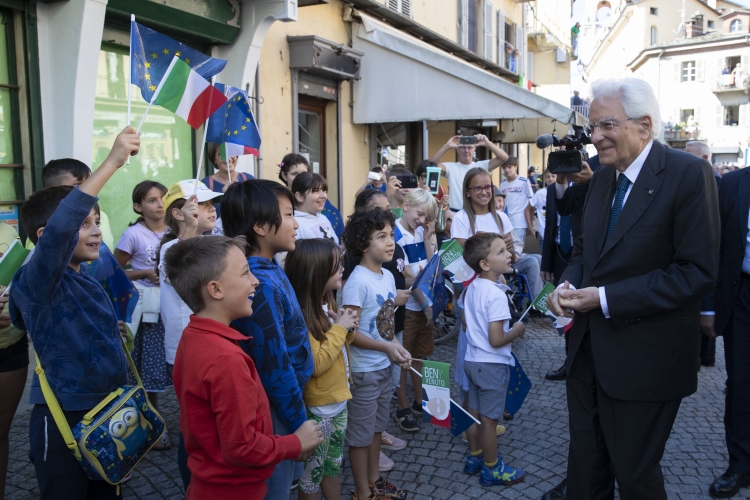 Il Presidente Sergio Mattarella a Torre Pellice in occasione del convegno dal titolo: “Il sogno europeista è nato qui. Una sfida da completare” e successivo incontro con la Comunità valdese
