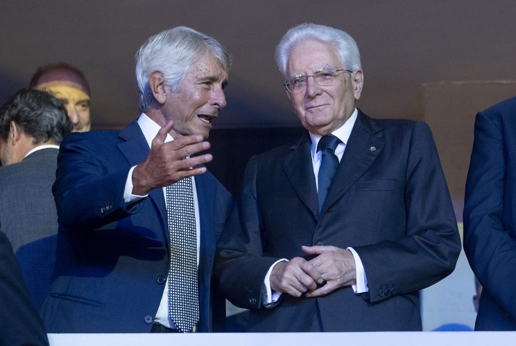 Roma - Il Presidente della Repubblica Sergio Mattarella alla finale del Campionato europeo di pallavolo maschile 