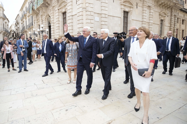 Il Presidente della Repubblica Sergio Mattarella con il Presidente della Repubblica Federale di Germania Frank-Walter Steinmeier e la Signora Elke Büdenbender visitano Ortigia.