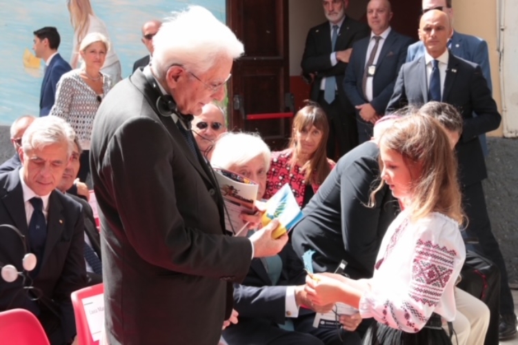 Il Presidente Sergio Mattarella con il Presidente della Repubblica Federale di Germania Frank-Walter Steinmeier visitano l’Associazione Don Bosco 2000