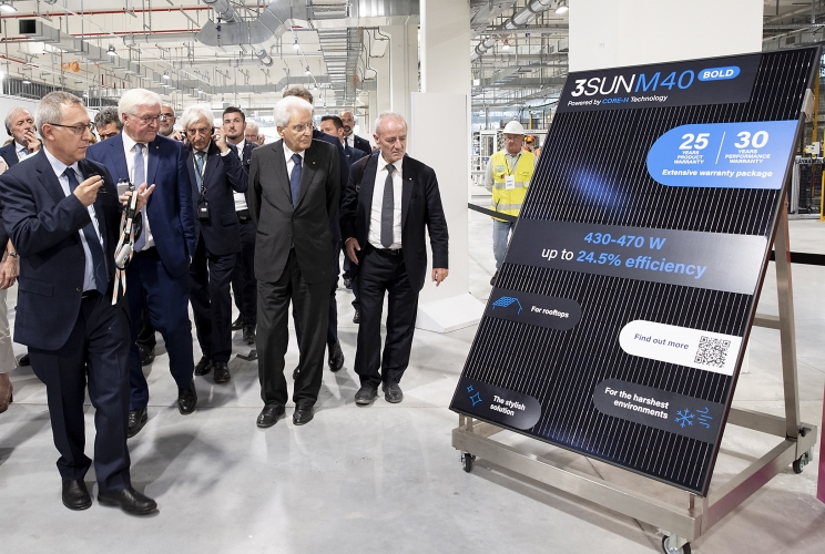 Il Presidente della Repubblica Sergio Mattarella con il Presidente della Repubblica Federale di Germania Frank-Walter Steinmeier visita lo stabilimento 3Sun Gigafactory di Enel green Power

 