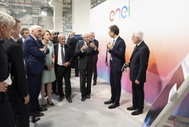 Il Presidente della Repubblica Sergio Mattarella con il Presidente della Repubblica Federale di Germania Frank-Walter Steinmeier visita lo stabilimento 3Sun Gigafactory di Enel green Power

 