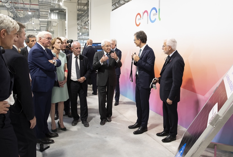 Il Presidente della Repubblica Sergio Mattarella con il Presidente della Repubblica Federale di Germania Frank-Walter Steinmeier visita lo stabilimento 3Sun Gigafactory di Enel green Power

 