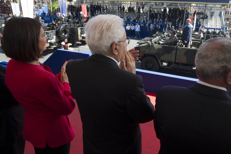 Il Presidente Sergio Mattarella alla Rivista Militare per il 71° anniversario della Repubblica Italiana
