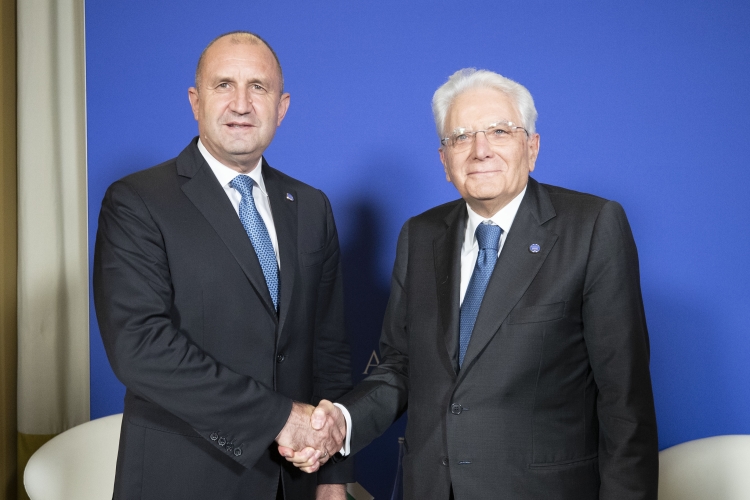 Il Presidente della Repubblica Sergio Mattarella incontra Rumen Radev Presidente della Repubblica di Bulgaria,in occasione della XVIII riunione dei Capi di Stato del gruppo Arraiolos
