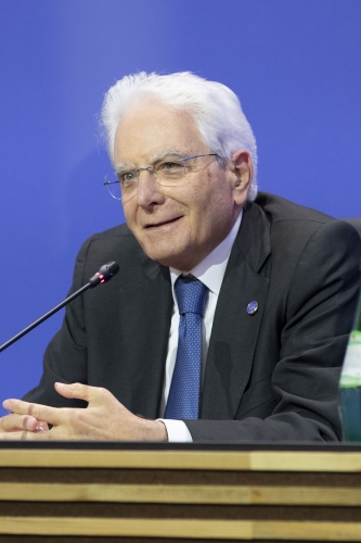 Il Presidente della Repubblica Sergio Mattarella durante le dichiarazioni alla stampa occasione  del XVIII riunione dei Capi di Stato del gruppo Arraiolos 
