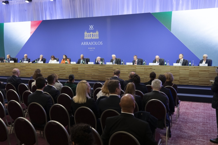 Il Presidente della Repubblica Sergio Mattarella durante le dichiarazioni alla stampa occasione  del XVIII riunione dei Capi di Stato del gruppo Arraiolos 
