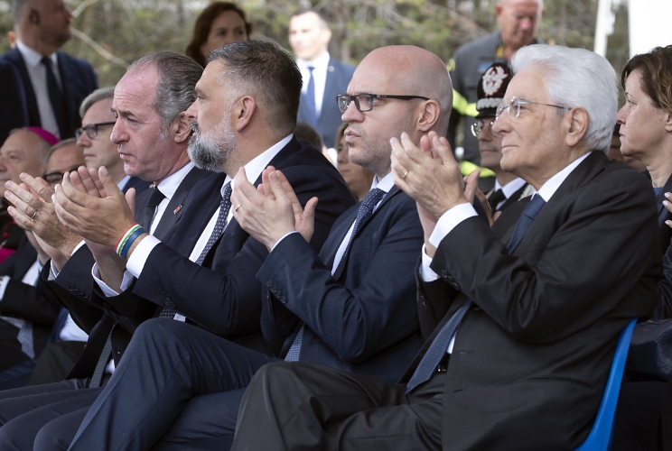 Il Presidente della Repubblica Sergio Mattarella con il Presidente della Camera Lorenzo Fontana alla cerimonia commemorativa del 60° anniversario del disastro del Vajont 