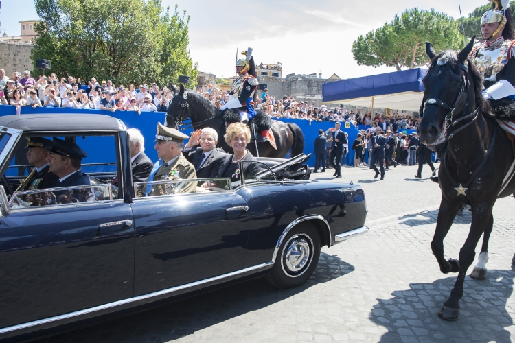 Il Presidente Sergio Mattarella al termine della Parata in Via dei Fori Imperiali.