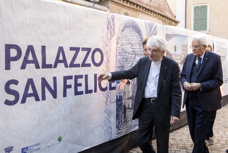Il Presidente Sergio Mattarella con l’Arch. Mario Botta, progettista della nuova sede della Biblioteca Nazionale di Archeologia e Storia dell’Arte di Roma, all'inaugurazione del cantiere della nuova sede della Biblioteca Nazionale di Archeologia e Storia dell’Arte di Roma