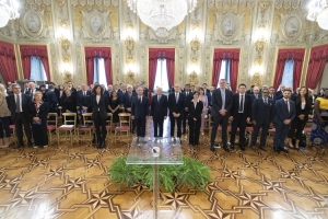 Il Presidente Sergio Mattarella con i vincitori dei Premi Eni Award