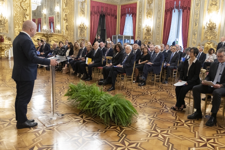 Il Presidente della Repubblica Sergio Mattarella in occasione della Cerimonia di premiazione dei vincitori Eni Award 2023 nel corso dell'intervento di Giuseppe Zafarana  Presidente del Consiglio di amministrazione di Eni
