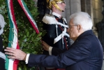 Mattarella depone una corona di fiori in occasione dell’80° anniversario del rastrellamento degli Ebrei di Roma