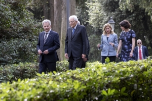 Il Presidente Mattarella saluta S.E. il Signor Sauli Niinistö, Presidente della Repubblica di Finlandia a Villa Rosebery Napoli