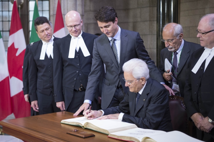 Il Presidente Sergio Mattarella con il Primo Ministro del Canada Justin Trudeau 