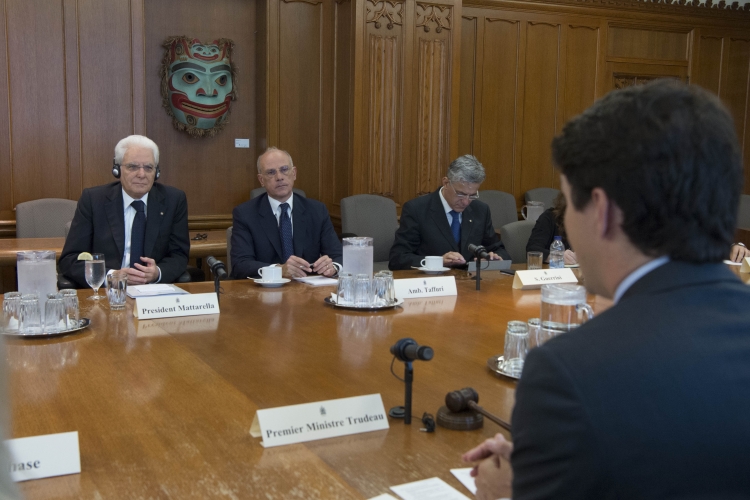 Il Presidente Sergio Mattarella durante i colloqui con il Primo Ministro del Canada 