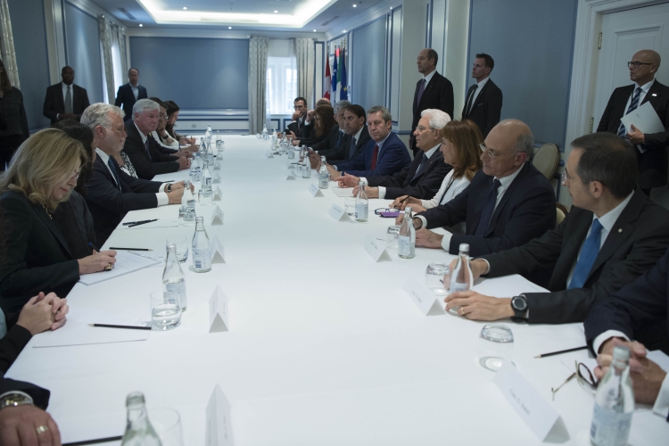 Il Presidente Sergio Mattarella nel corso dei colloqui con il Primo Ministro del Québec