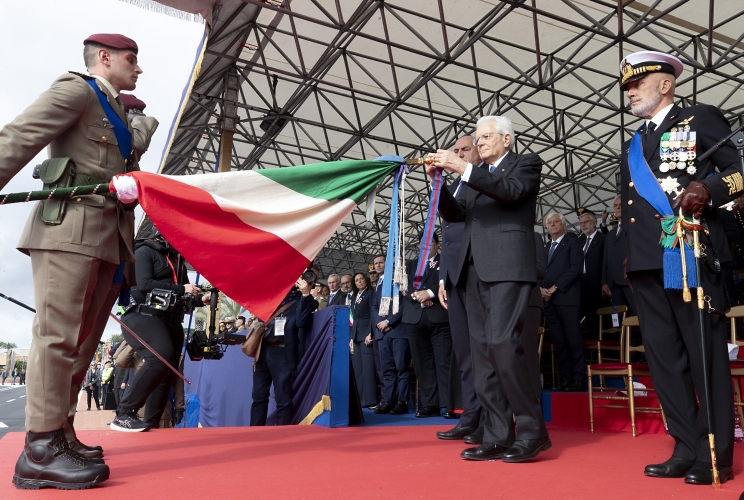 Cagliari - Il Presidente della Repubblica Sergio Mattarella alla  cerimonia per il Giorno dell’Unità nazionale e Giornata delle Forze Armate