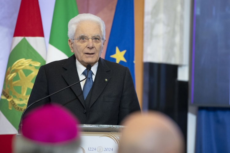 Il Presidente della Repubblica Sergio Mattarella durante la cerimonia d’inaugurazione dell’anno accademico 2023/2024 dell’Università degli Studi di Napoli Federico II in occasione dell’ottocentesimo anno dalla fondazione

