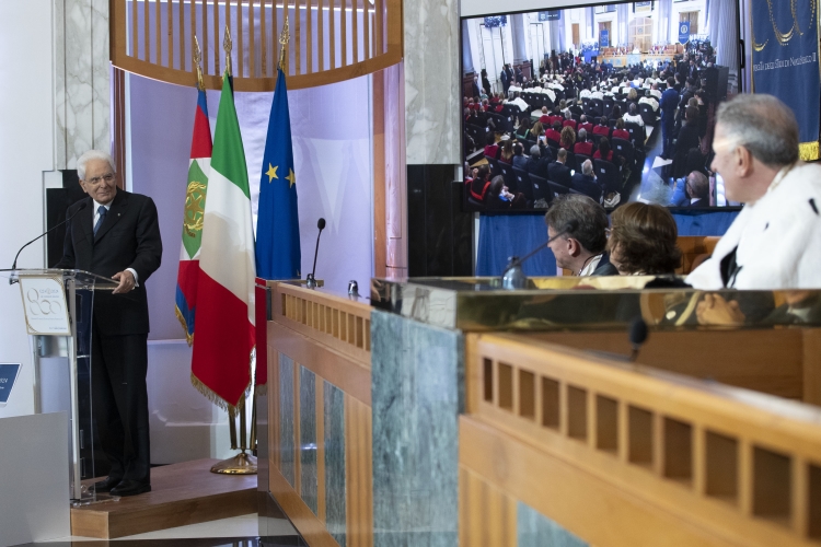 Il Presidente della Repubblica Sergio Mattarella durante la cerimonia d’inaugurazione dell’anno accademico 2023/2024 dell’Università degli Studi di Napoli Federico II in occasione dell’ottocentesimo anno dalla fondazione
(