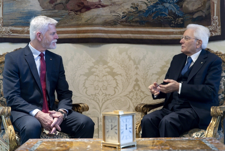 Il Presidente Sergio Mattarella e il Presidente della Repubblica Ceca, S.E. il Signor Petr Pavel nel corso dei colloqui privati