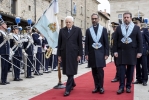 Il Presidente della Repubblica Sergio Mattarella con i Capitani reggenti Filippo Tamagnini e Gaetano Troina in occasione della Visita di Stato nella Repubblica di San Marino