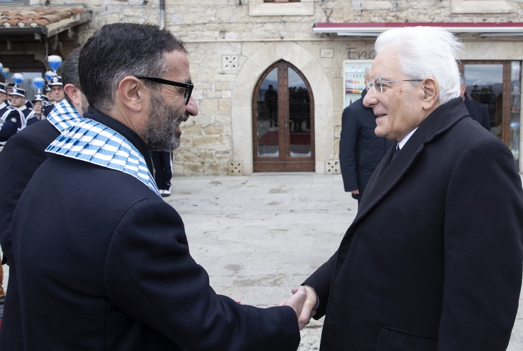 Il Presidente della Repubblica Sergio Mattarella con i Capitani reggenti Filippo Tamagnini e Gaetano Troina in occasione della Visita di Stato nella Repubblica di San Marino