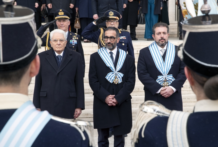 Il Presidente Sergio Mattarella con i Capitani reggenti Filippo Tamagnini e Gaetano Troina al termine della visita di Stato nella Repubblica di San Marino 